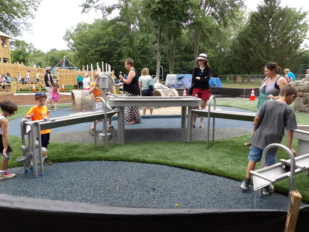 Newtown Water Play Goric Playgrounds