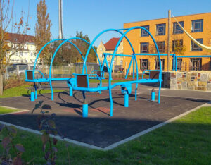 Inclusive Seesaw Slide #. 4