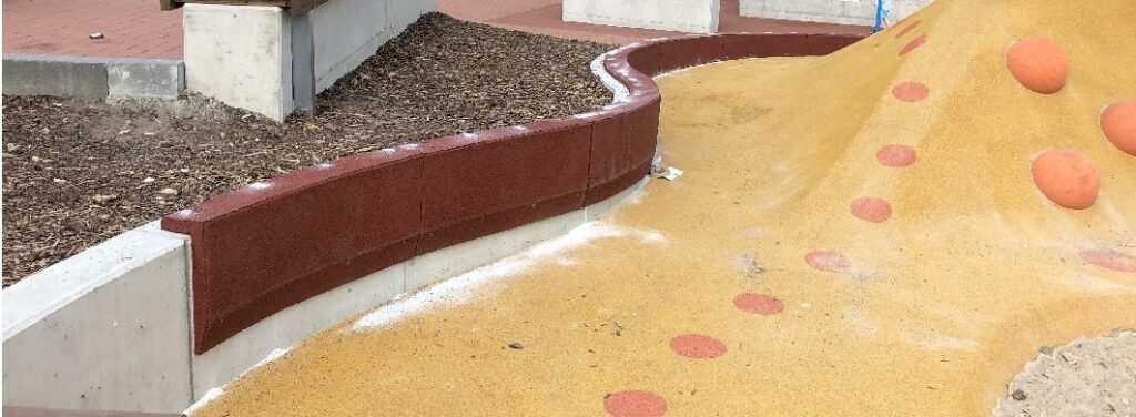 Edge Protector on Sidewall