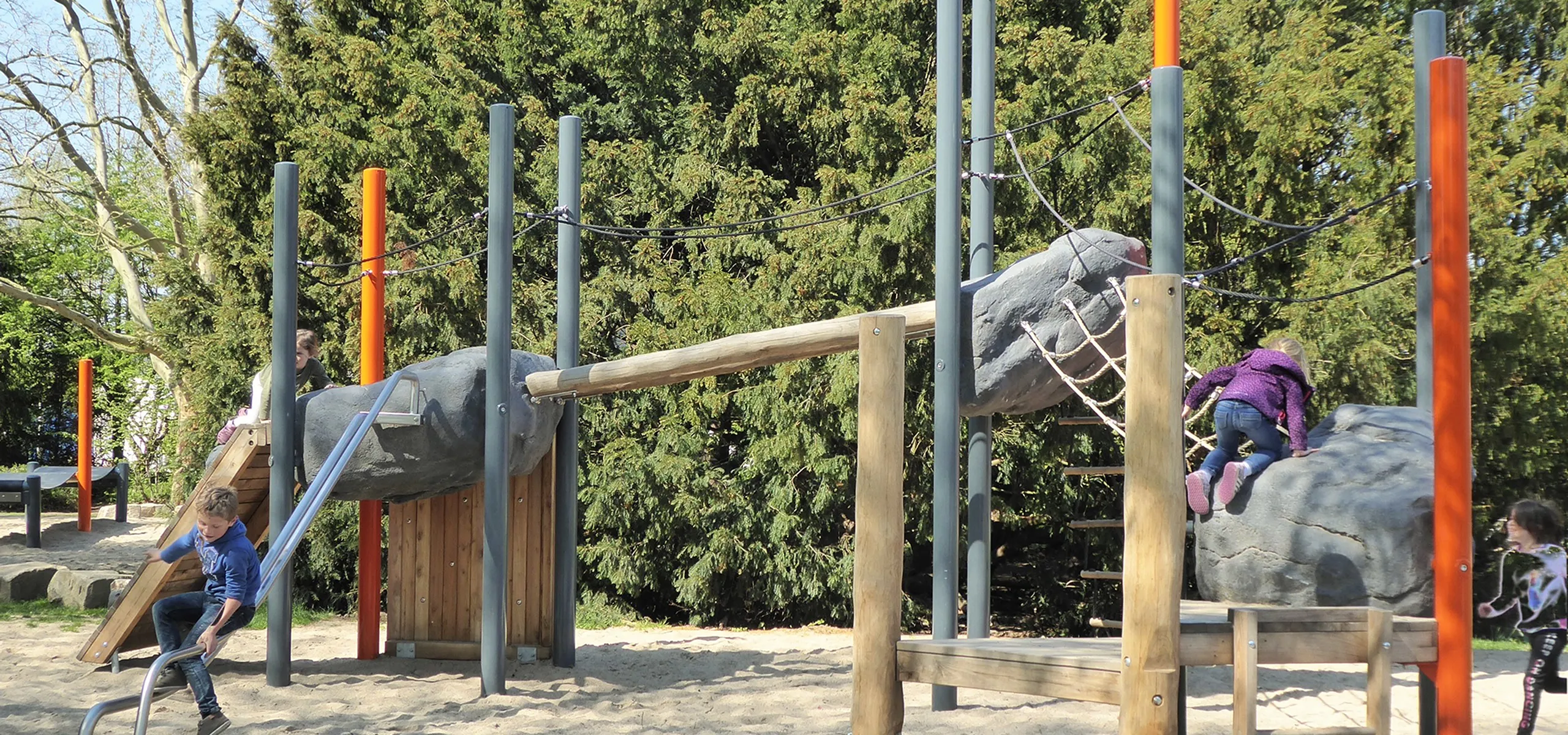 goric_sculptural_header