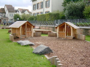 Children’s Playhouse Frieda Slide #. 3